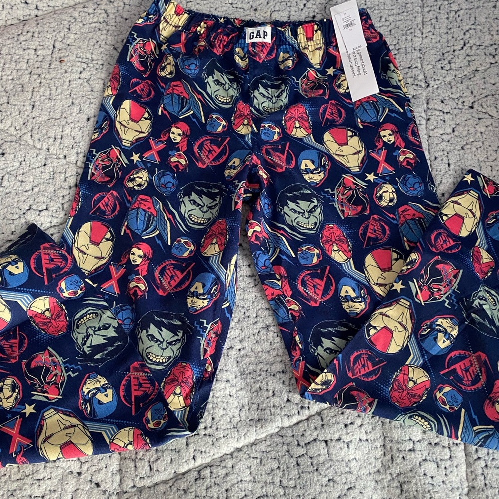 Gap kids marvel print pajama pants